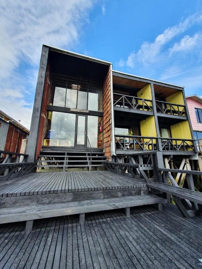 Hotel & Cafe Bauda Кастро Екстериор снимка