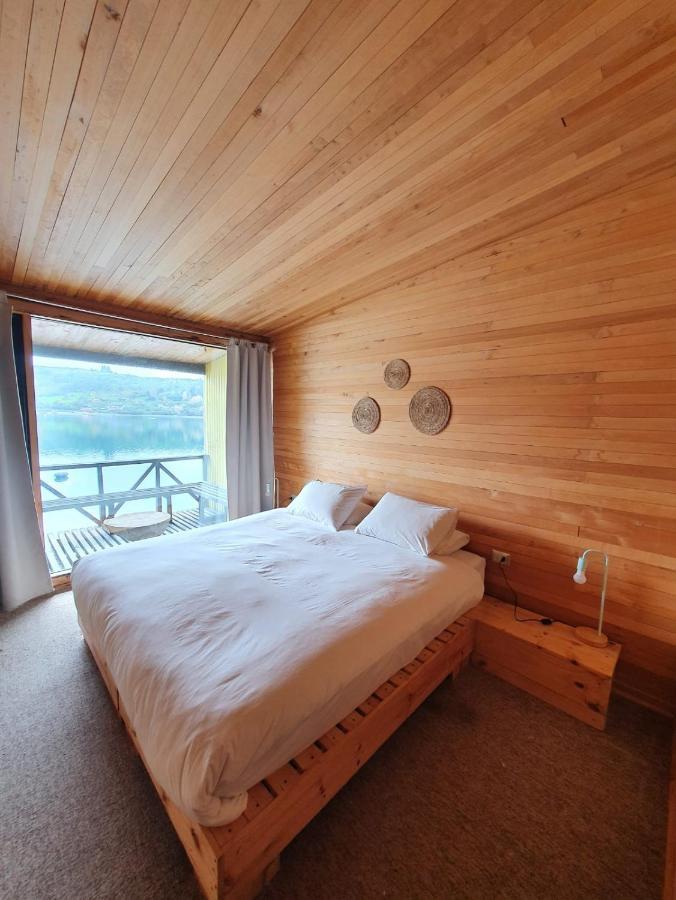 Hotel & Cafe Bauda Кастро Екстериор снимка
